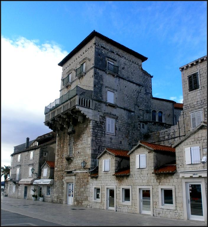 Apartment Fabijanko Oldtown Trogir Exterior photo