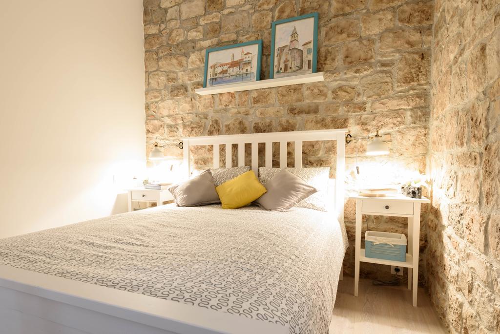 Apartment Fabijanko Oldtown Trogir Exterior photo